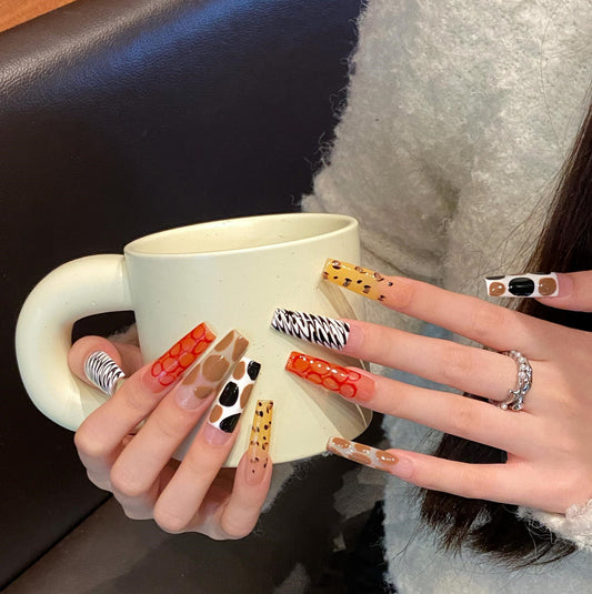 Purely hand-made European and American ins style nail art